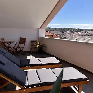  Apartment Oscar